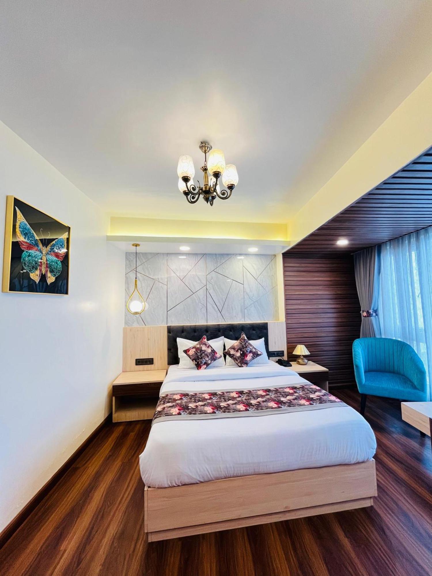 Hotel Broadway Boutique Mall Road Darjeeling - A Luxury Collection - Best Seller Exterior photo