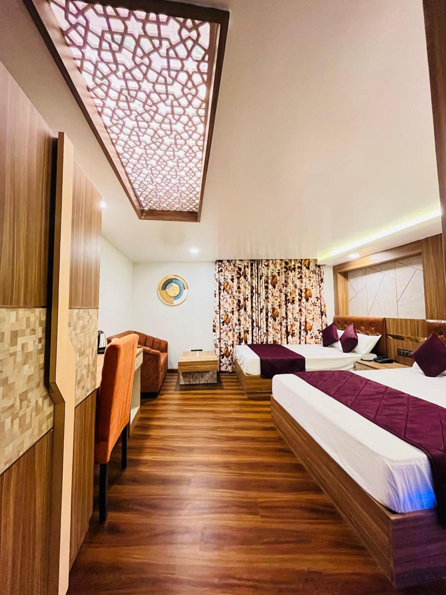 Hotel Broadway Boutique Mall Road Darjeeling - A Luxury Collection - Best Seller Exterior photo