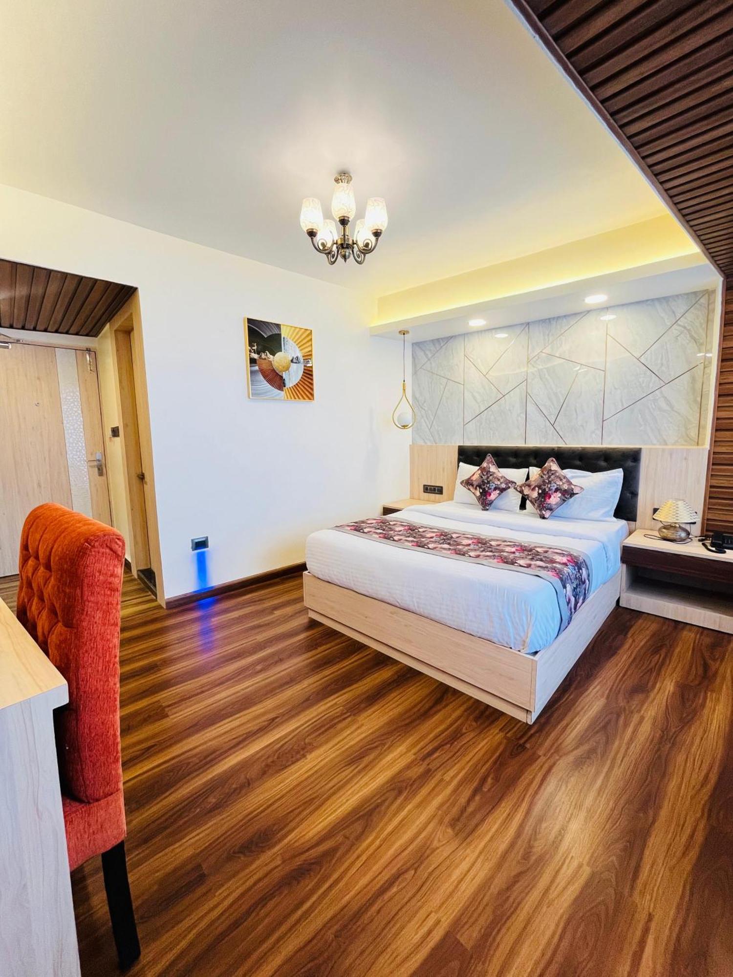 Hotel Broadway Boutique Mall Road Darjeeling - A Luxury Collection - Best Seller Exterior photo